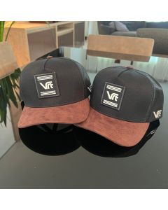 vrt094_bon_vrt_trucker_preto_com_suede_caf_e_tela_na_parte_de_tr_s_linha_absolut_420692991